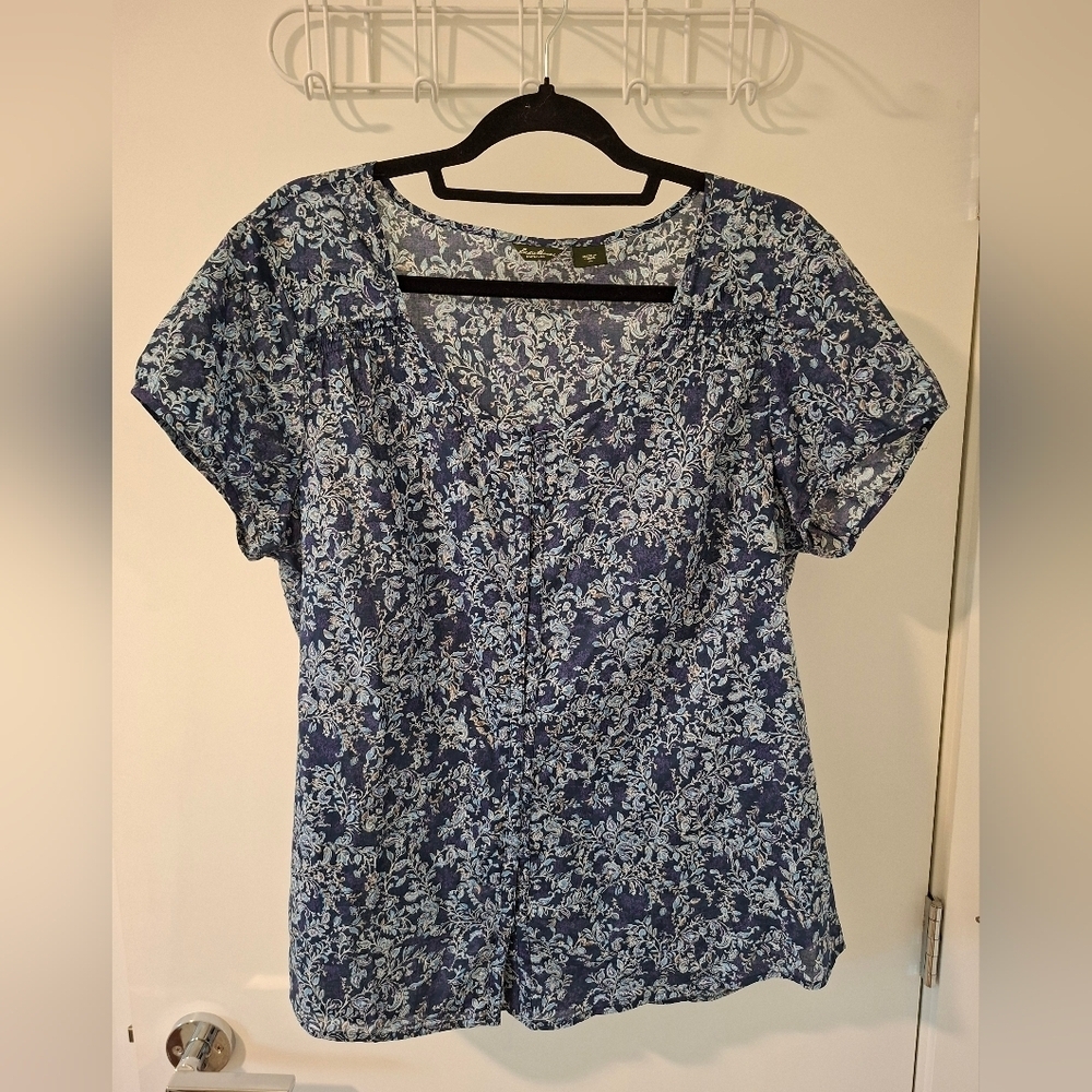 Eddie Bauer Women's Purple/Blue Floral Print Cotton Button-up Top (Size XL)